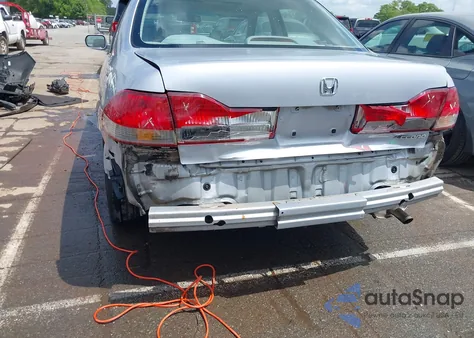 2001 Honda Accord 2.3 Ex from USA, damaged, VIN 1HGCG56681A141770